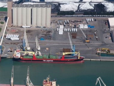 Port of Koper, area behind berth 11